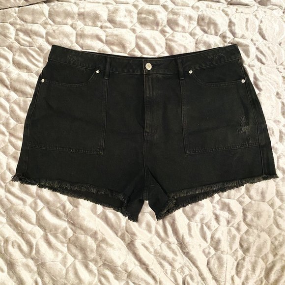 Forever 21 Pants - Plus Black Denim Shorts F21 SZ 18 NWOT